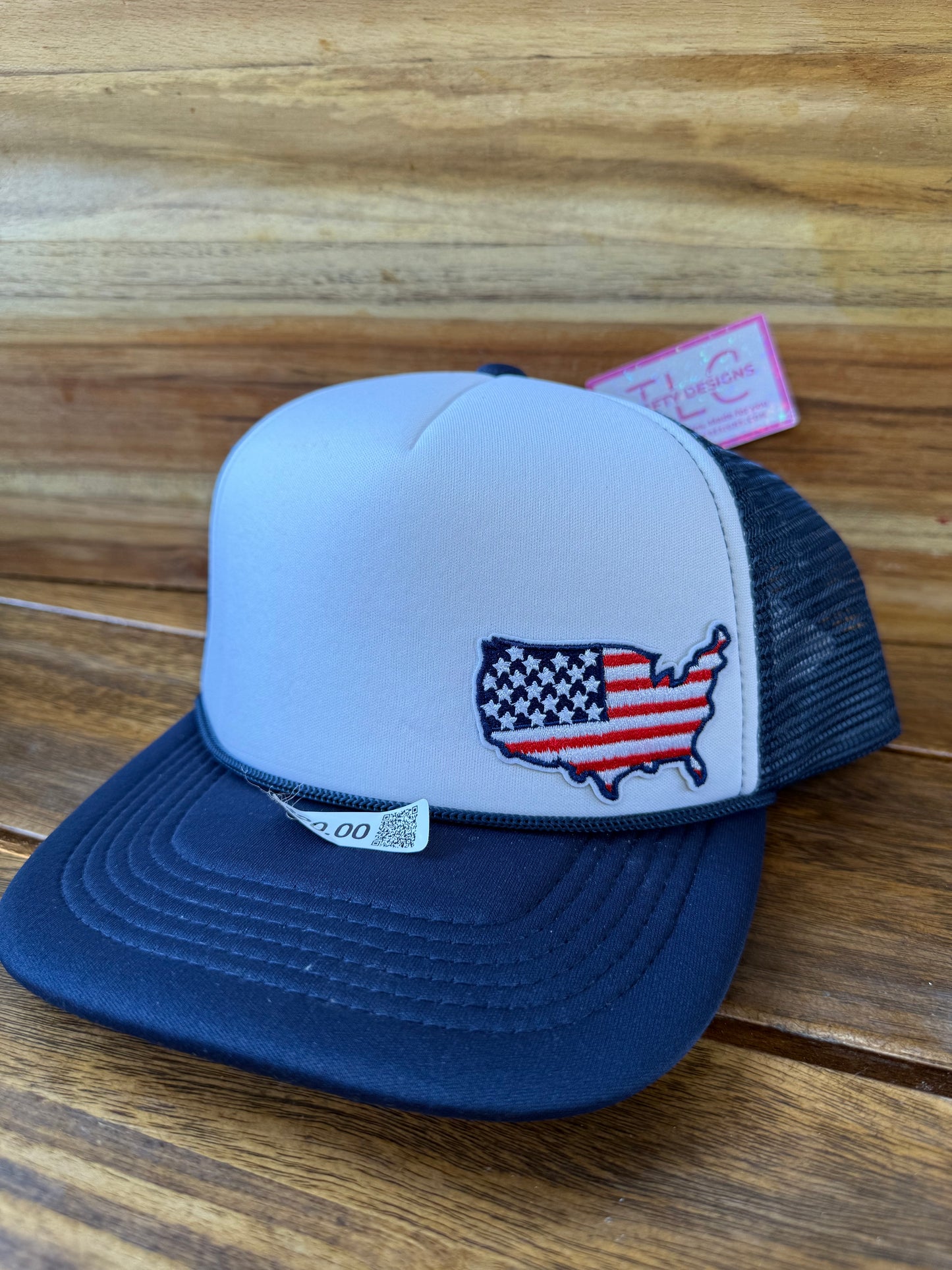 USA Map Flag Trucker Hat – Patriotic Embroidered Patch on Navy and White Cap