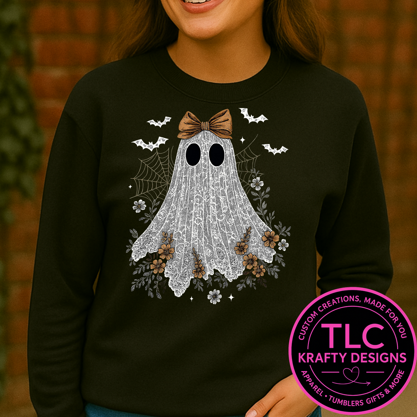 Lacey Vintage Ghost - Cute Ghost with Bats & Flowers Sweatshirt
