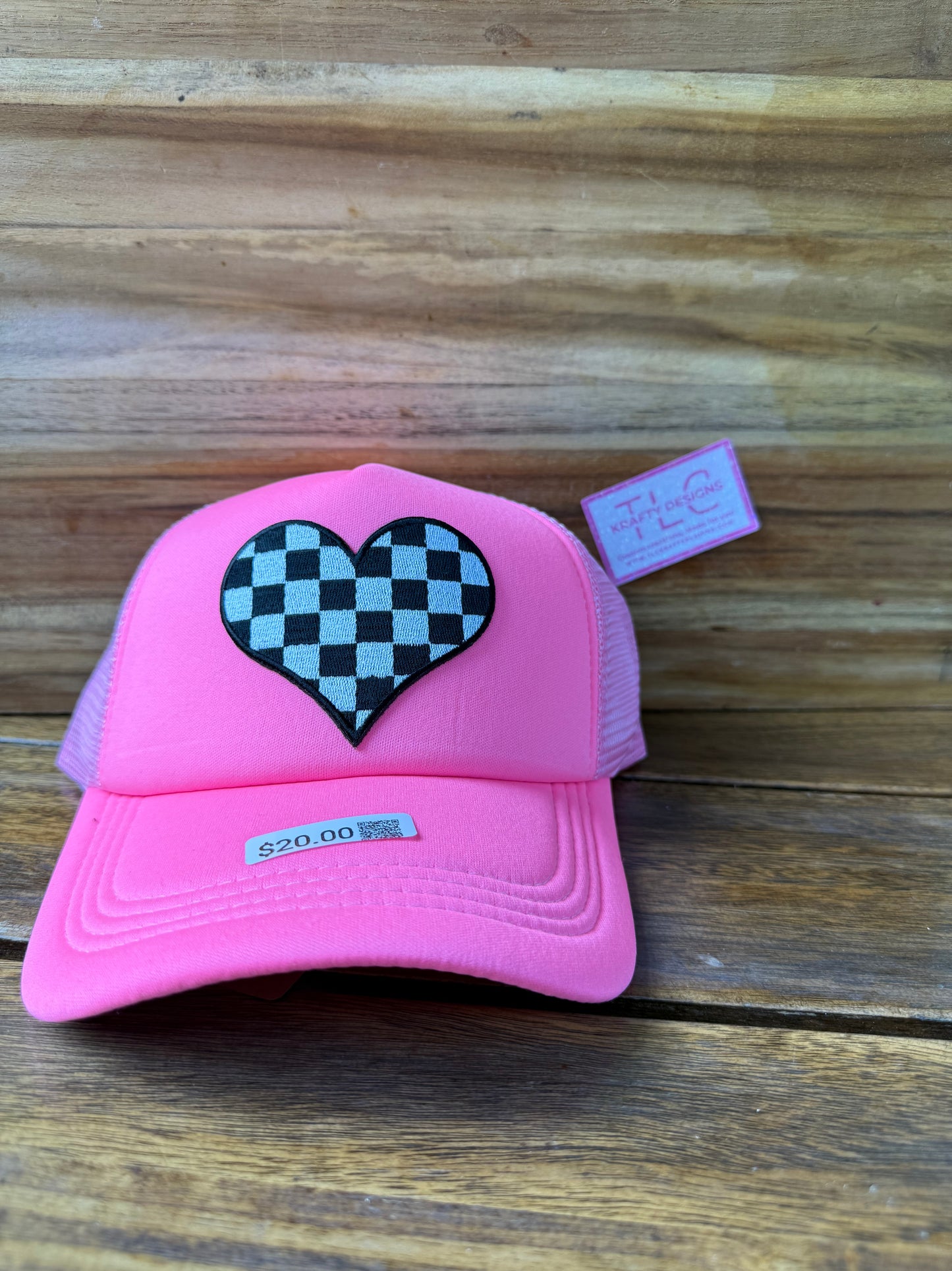 Checkerboard Heart Trucker Hat – Neon Pink Mesh