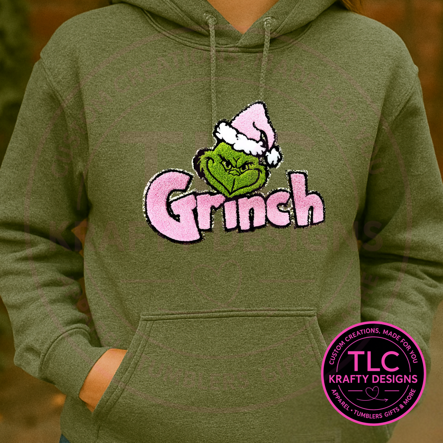 Light Pink Santa Hat Green Man XL Patch – Festive Holiday Iron-On Appliqué | Cute Christmas Patch for Sweatshirts, Hoodies & Totes CK