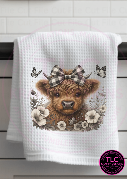 Highland Cow with Bow Towel – Cute Farmhouse Kitchen Décor 🐮🖤