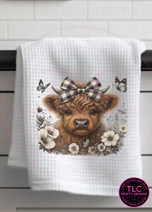 Highland Cow with Bow Towel – Cute Farmhouse Kitchen Décor 🐮🖤