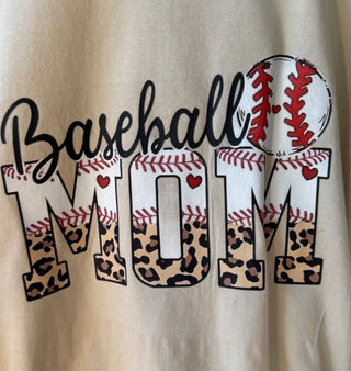 Baseball Mom Leopard Print T-Shirt – Heart & Stitch Softball/ Baseball Tee