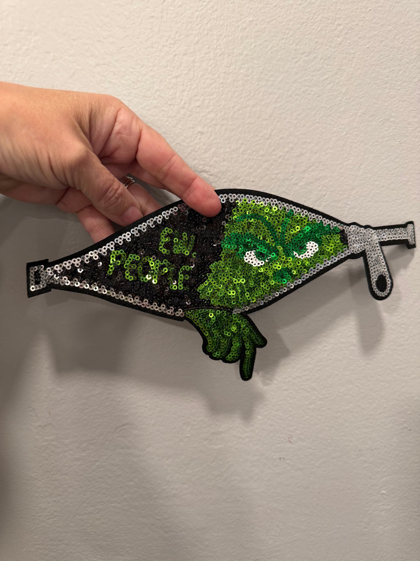 Funny Grinch Sequin Patch – Holiday Chenille Applique, FW People Christmas Patch, Green Sparkle Iron On Patch for Sweatshirts Preorder