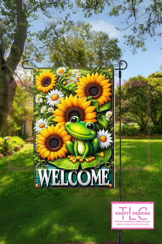 Smiling Frog & Sunflowers Welcome Garden Flag – Cute Outdoor Summer Décor
