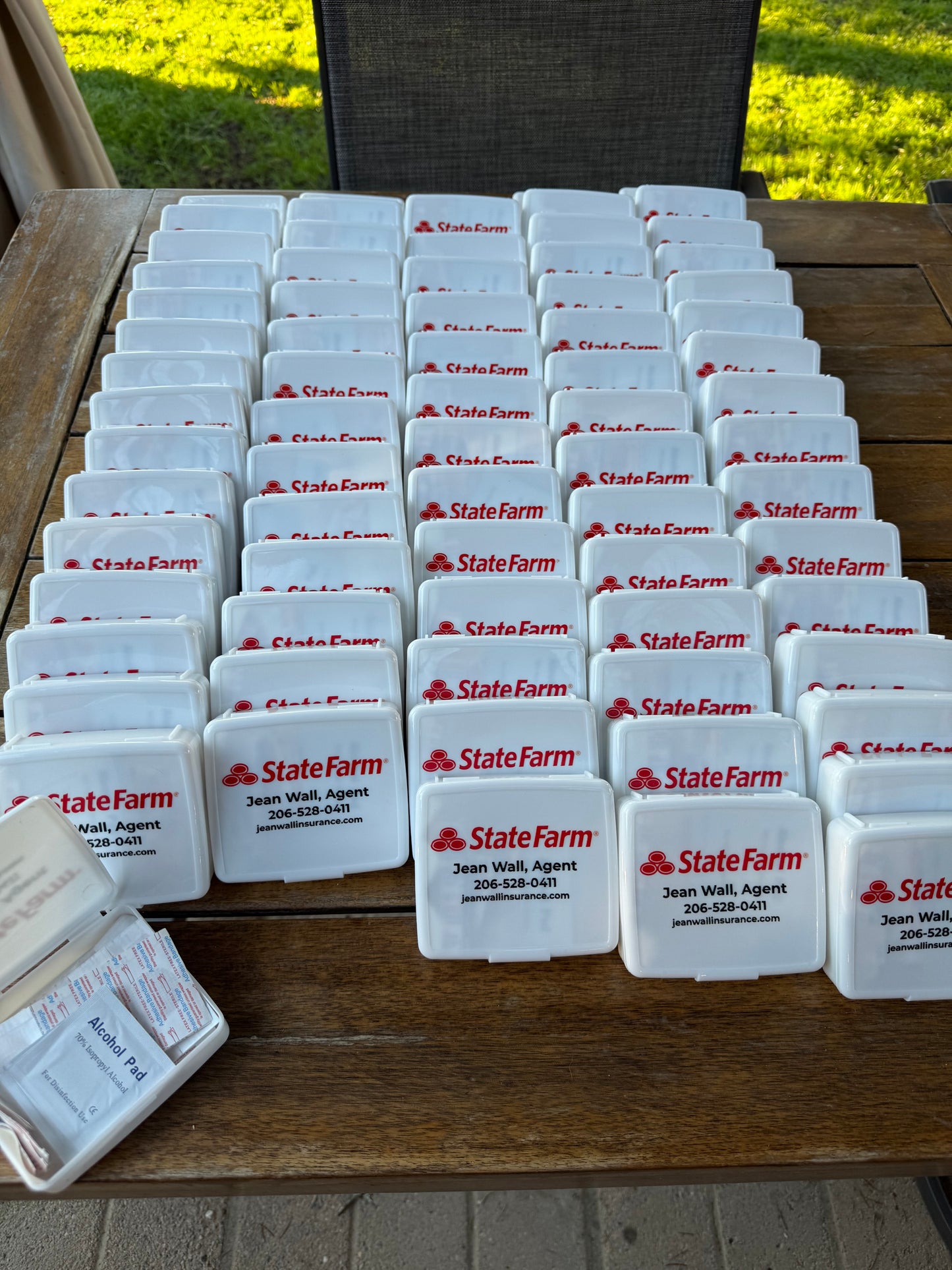 Custom Branded First Aid Kit : Compact Emergency Essentials - Personalized Business Swag