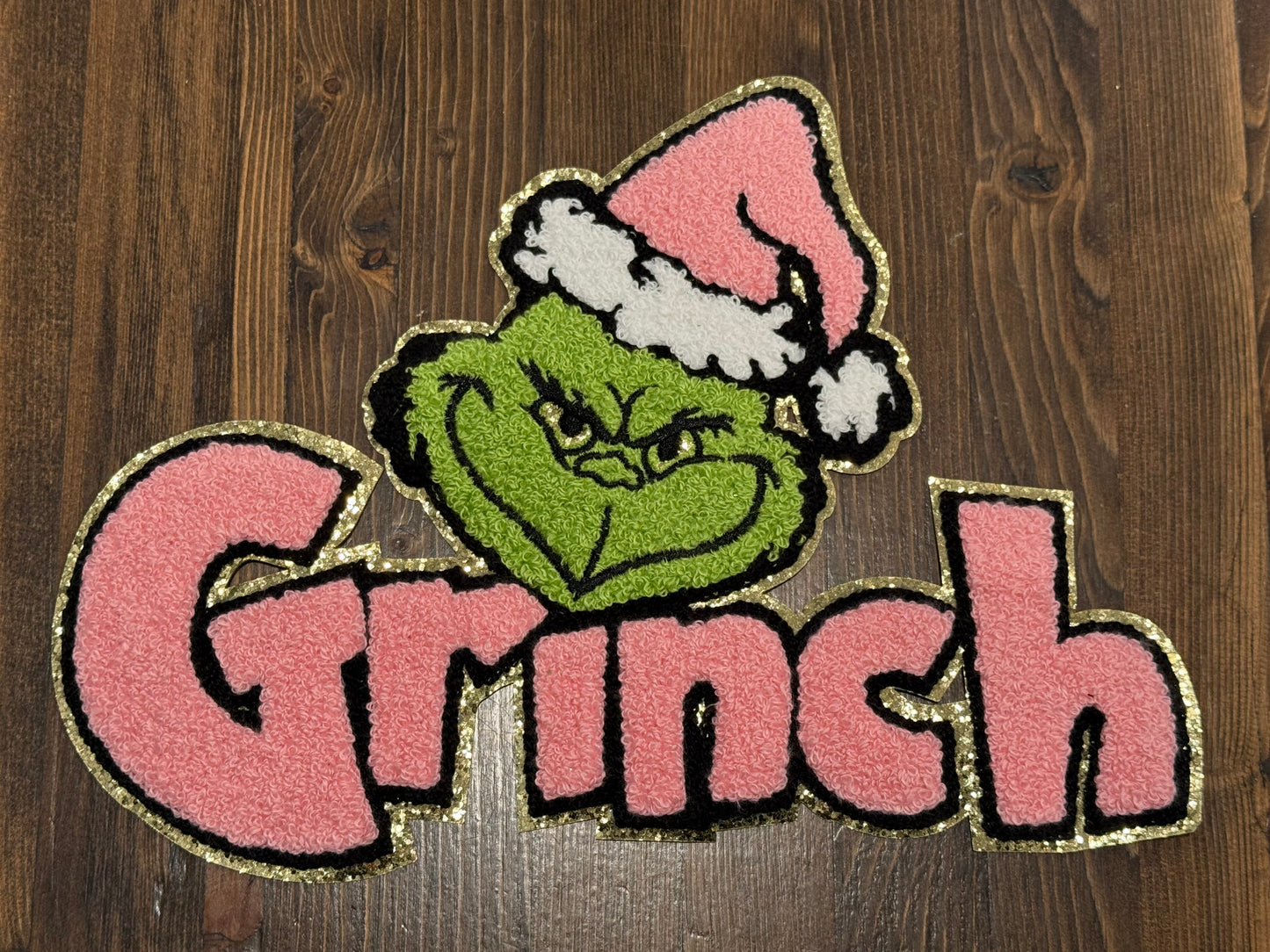 Light Pink Santa Hat Green Man XL Patch – Festive Holiday Iron-On Appliqué | Cute Christmas Patch for Sweatshirts, Hoodies & Totes CK