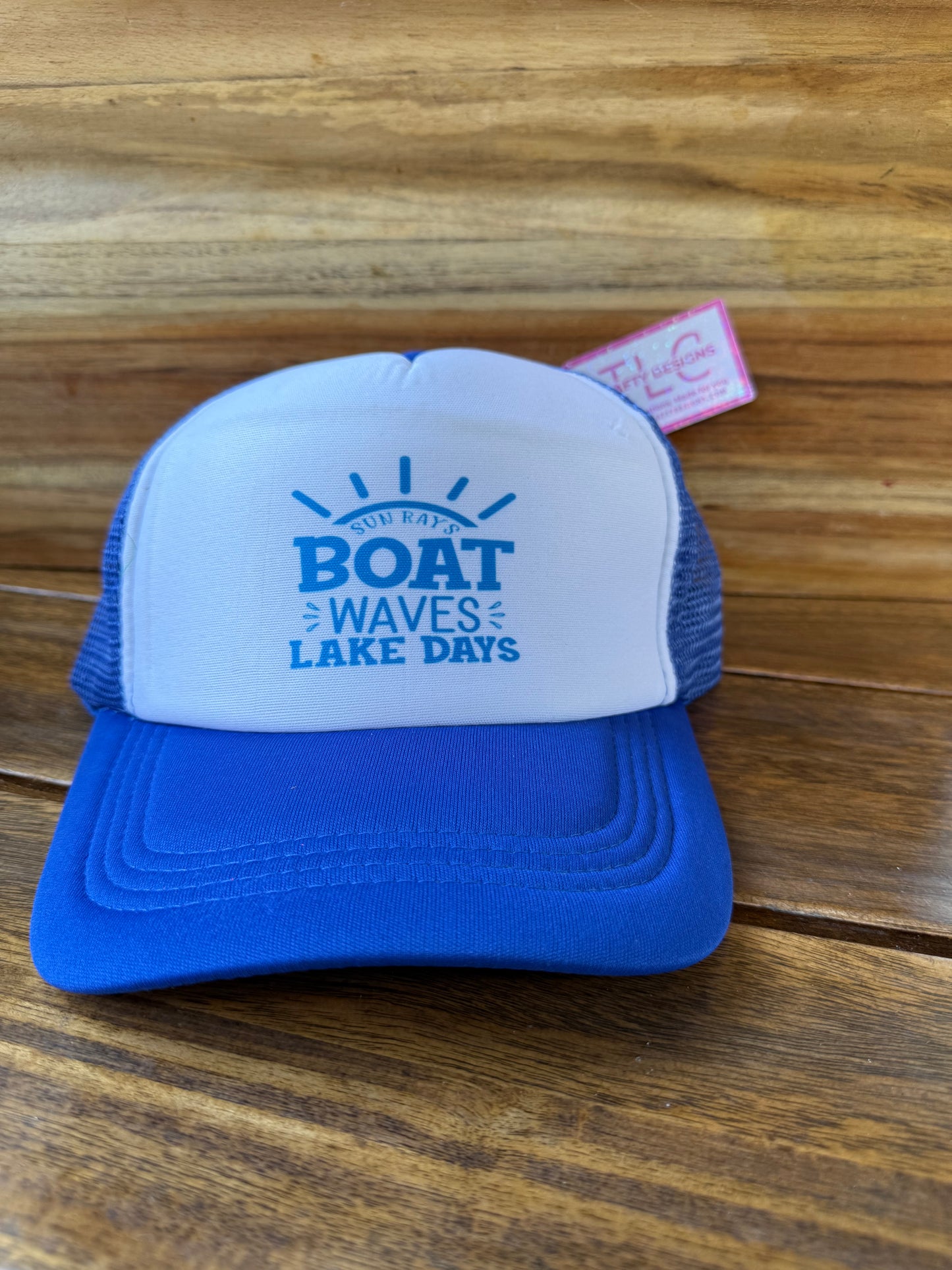 Boat Waves Lake Days Trucker Hat – Blue & White Summer Vibes Cap