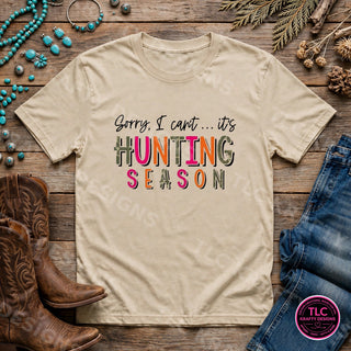 HUNT1 Gildan Tee Sand mockup