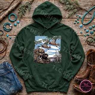 HUNT13 Comfort Colors Hoodie Forest mockup