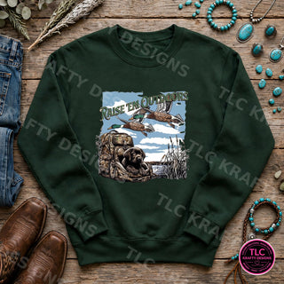 HUNT13 Gildan Crewneck Forest Green mockup