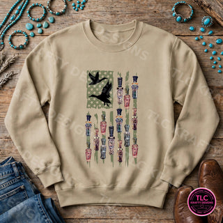 HUNT16 Gildan Crewneck Sand mockup