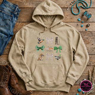 HUNT17 Gildan Hoodie Sand mockup