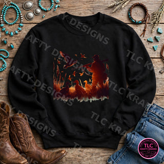 HUNT3 Gildan Crewneck Black mockup