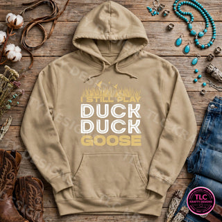 HUNT5 Gildan Hoodie Sand mockup