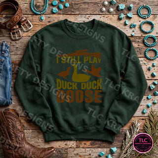 HUNT6 Gildan Crewneck Forest Green mockup