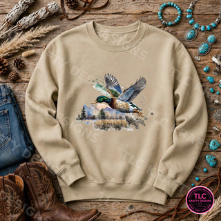 HUNT8 Gildan Crewneck Sand mockup