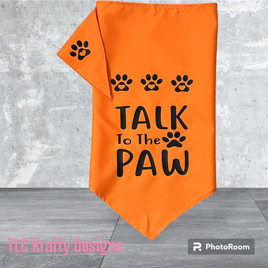 “Talk to the Paw” Discover comfort and style customized Dog bandana